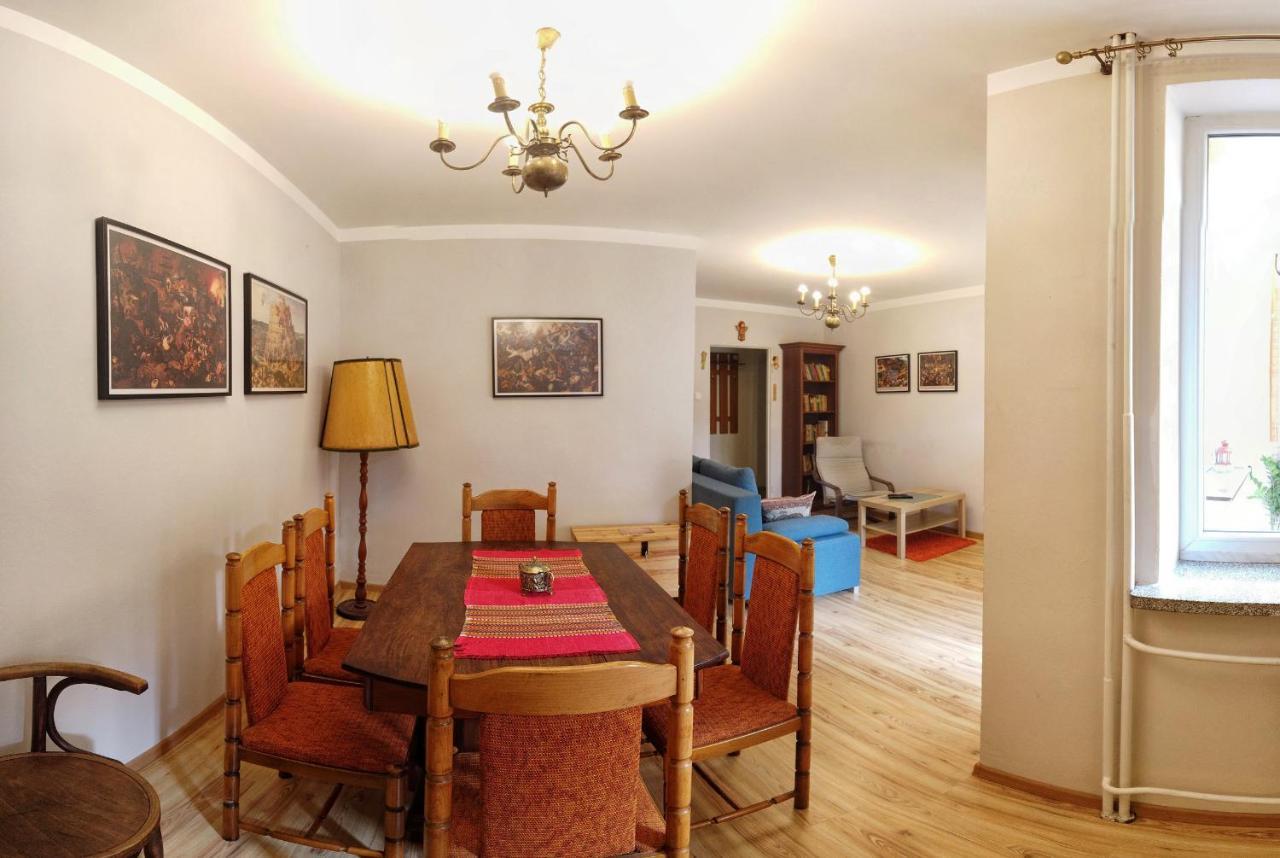 Cozy Apartment In Tarnow Exterior photo